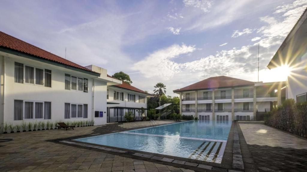 Hotel Griya Sintesa 2*